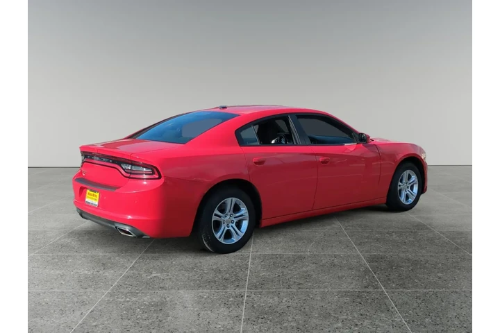 $23500 : Dodge Charger 2022 SXT 4dr S image 5