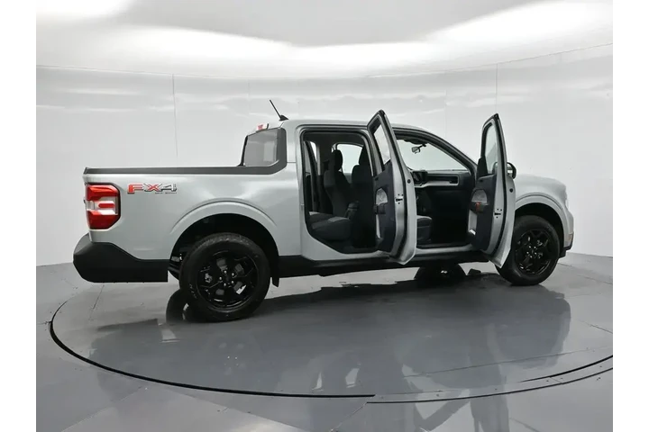 $30000 : Ford Maverick 2024 AWD XLT 4 image 5