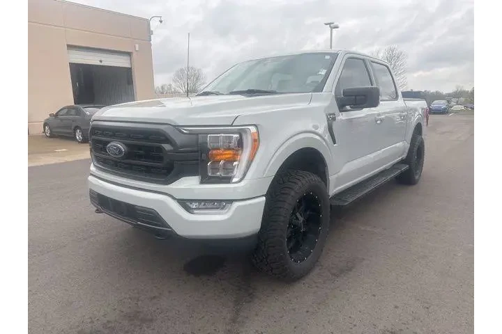 $38000 : Ford F-150 2023 4x4 XL 4dr S image 8