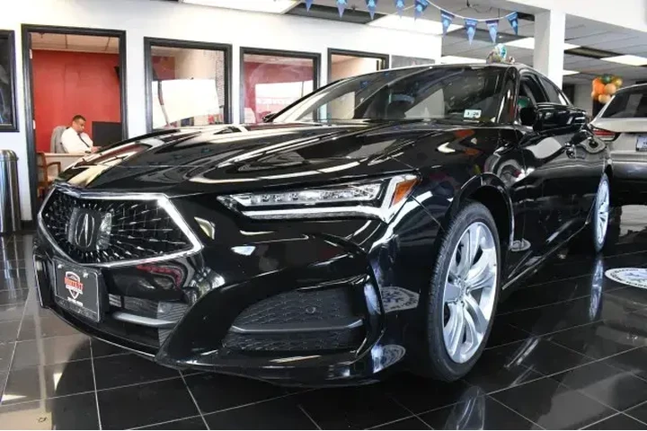 $28995 : Acura TLX 2023 4dr Sedan w/T image 1