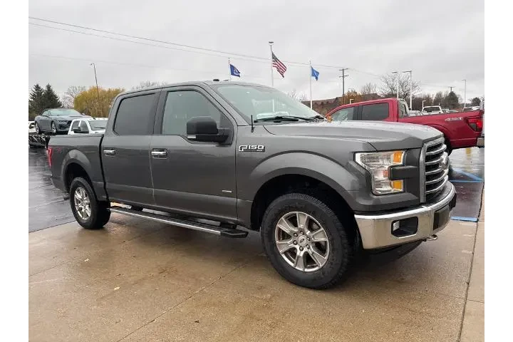 $23256 : Ford F-150 2017 4x4 XLT 4dr image 3