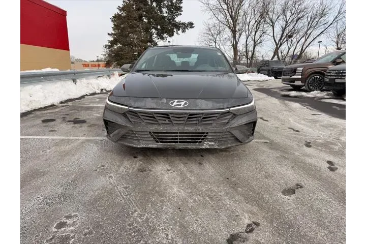 $17500 : Hyundai ELANTRA 2024 SEL 4dr image 9