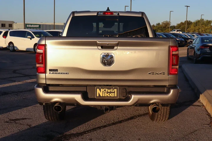 $44988 : 2024 1500 Laramie 4x4 Crew Ca image 5