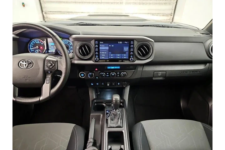 $37998 : Toyota Tacoma 2023 4x4 TRD S image 9