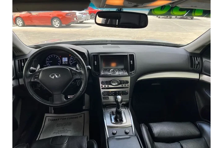 2013 G Sedan 37 Sport 6MT image 9