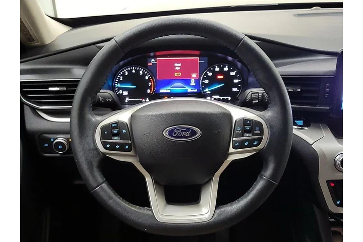 $27998 : Ford Explorer 2022 XLT 4dr S image 10