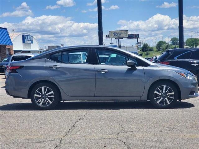 $13990 : 2021 Versa SV image 9