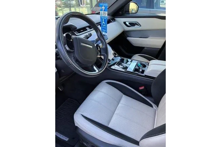 $28567 : Land Rover Range Rover Velar image 4