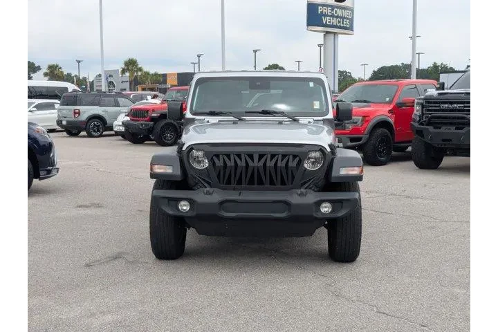 $31995 : Jeep Wrangler 2024 4x4 Sport image 2