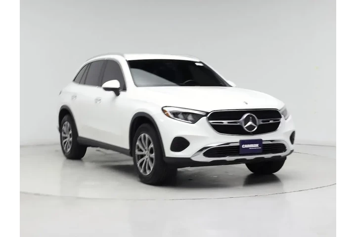 $37998 : Mercedes-Benz GLC 2024 AWD G image 1