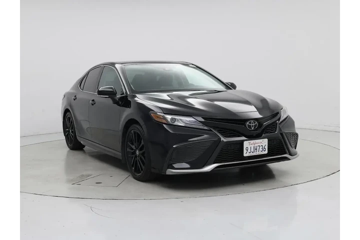 $32998 : Toyota Camry 2022 AWD XSE 4d image 1