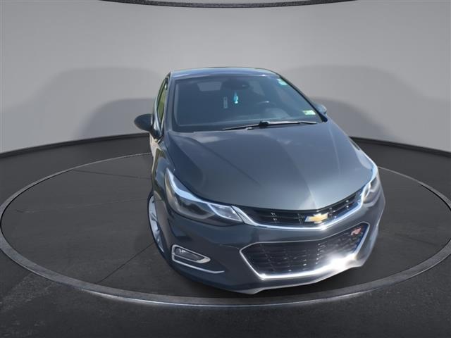 $16900 : PRE-OWNED 2018 CHEVROLET CRUZ image 3