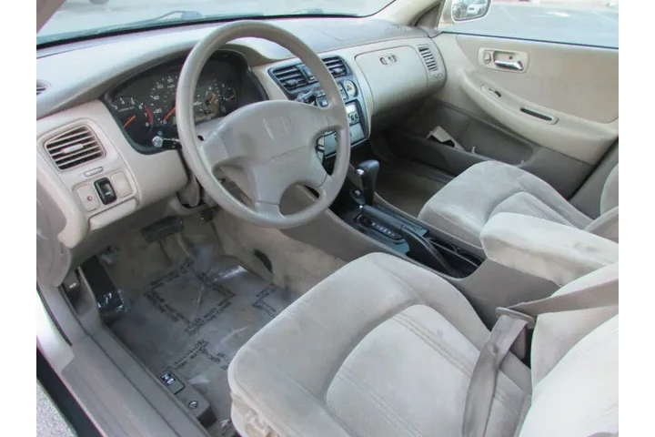 $5995 : 2000 Accord LX image 10
