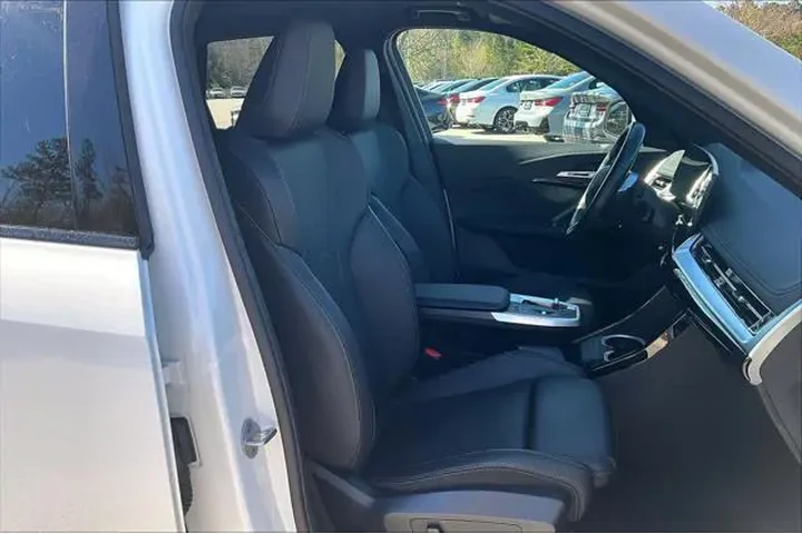 $36955 : BMW X1 2025 AWD xDrive28i 4d image 8