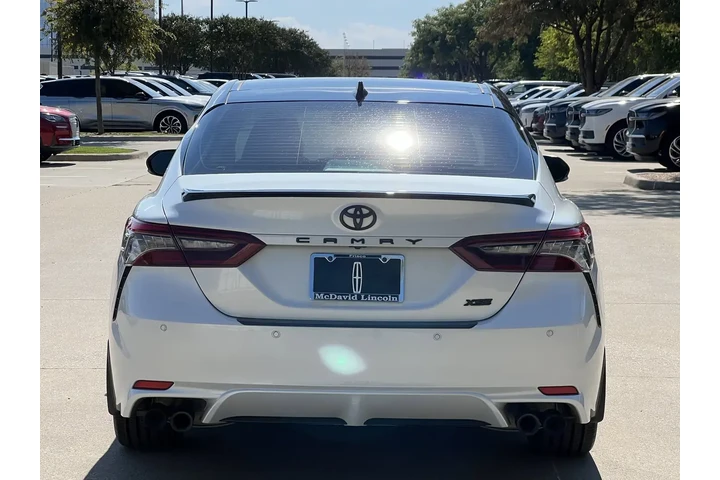 $27999 : Toyota Camry 2022 XSE V6 4dr image 8