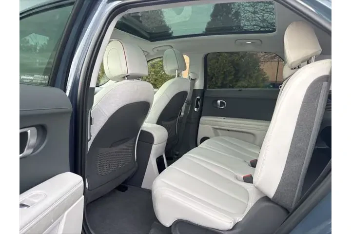 $28990 : Hyundai IONIQ 5 2023 Limited image 6