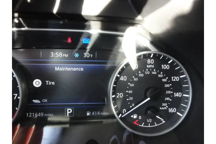 $11450 : 2017 Murano SL image 6