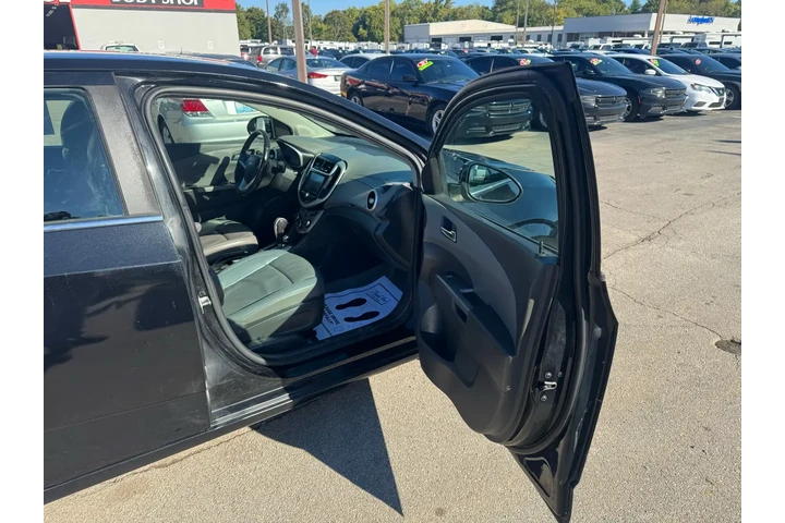 $5980 : 2017 Sonic 4dr Sdn Auto Premi image 8