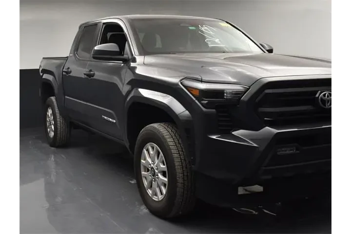 $30504 : Toyota Tacoma 2024 4x2 SR5 4 image 2