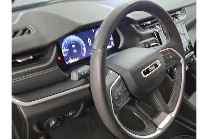 $31500 : Jeep Grand Cherokee L 2024 4 image 5