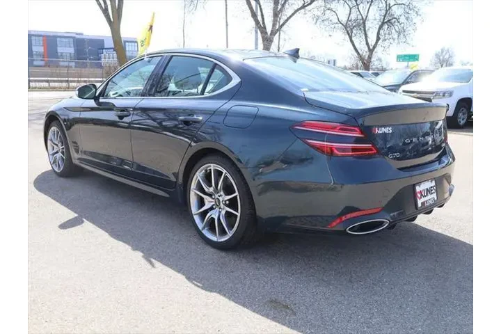 $29377 : Genesis G70 2025 2.5T Standa image 7