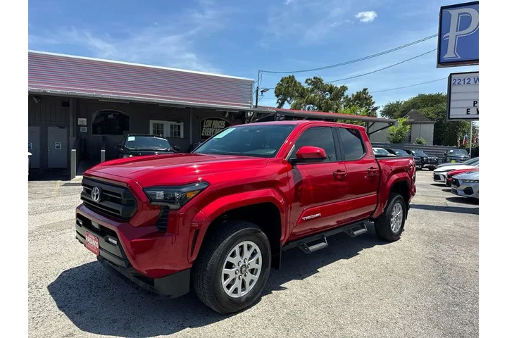 2024 Tacoma TRD Sport Double image 1