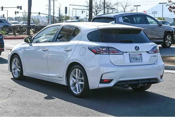 $18500 : Lexus CT 200h 2017 4dr Hatch image 7