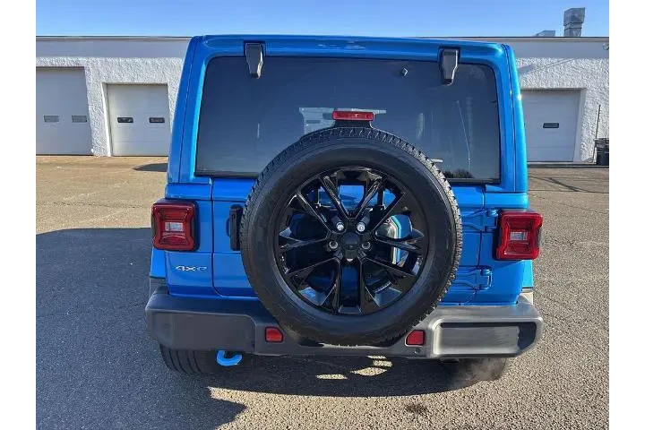 $31890 : Jeep Wrangler Unlimited 2022 image 4