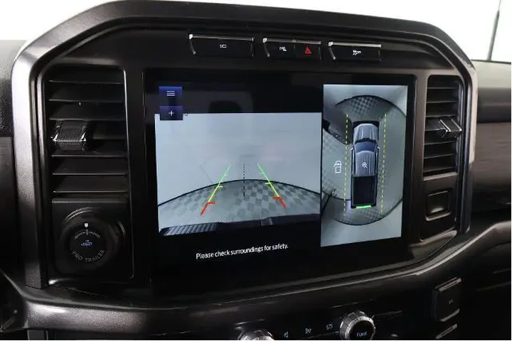 $39210 : Ford F-150 2023 4x4 XLT 4dr image 6