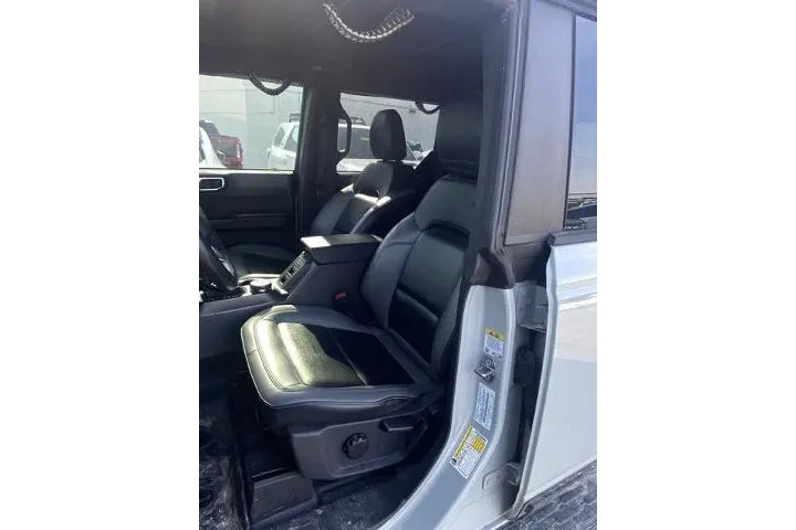 $34948 : Ford Bronco 2024 4x4 Big Ben image 2