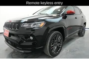 $22344 : Jeep Compass 2023 4x4 (Red) thumbnail