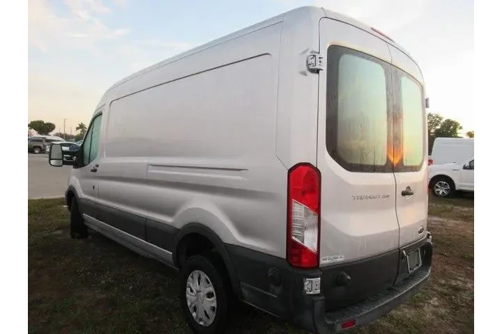 $18990 : Ford Transit 2016 250 3dr LW image 4