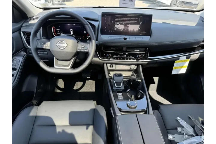 $33080 : Nissan Rogue 2025 AWD SL 4dr image 6