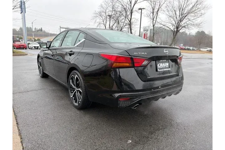 $22233 : Nissan Altima 2025 2.5 SR 4d image 5