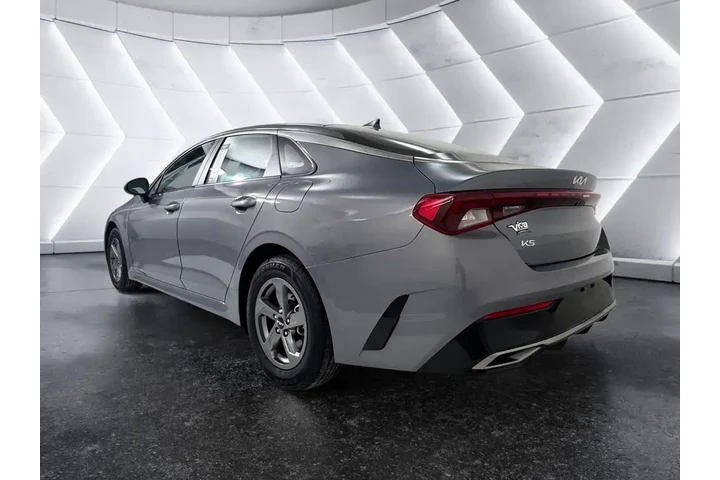$20991 : Kia K5 2023 LXS 4dr Sedan image 6