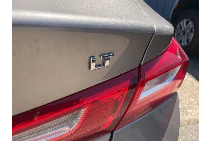 $21995 : Chevrolet Malibu 2025 LT 4dr image 10