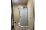 $1150 : Recamara con baño privado thumbnail