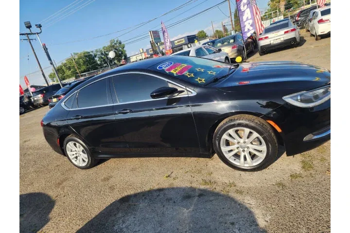 $8599 : 2015 200 Limited image 8