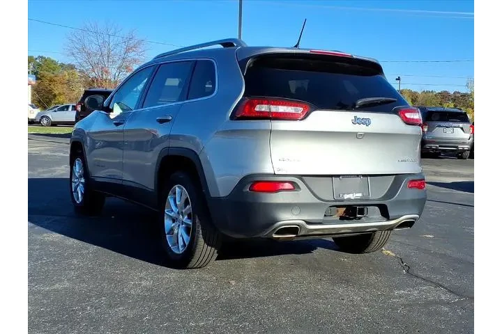 $9988 : Jeep Cherokee 2015 4x4 Limit image 3