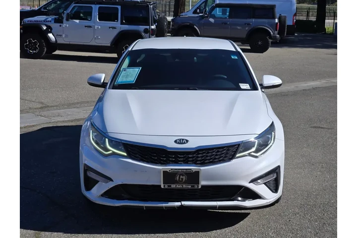 $9999 : Kia Optima 2019 LX 4dr Sedan image 2