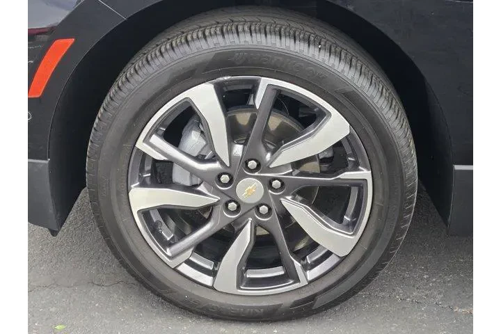 $25629 : Chevrolet Equinox 2023 4x4 P image 9