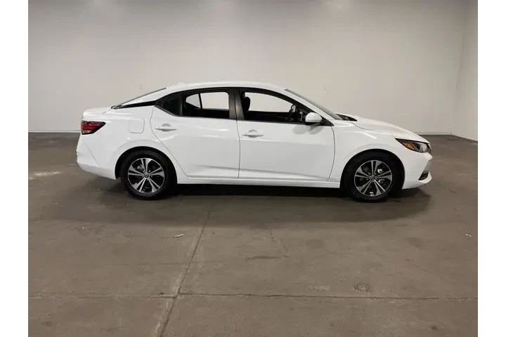 $15984 : Nissan Sentra 2023 SV 4dr Se image 2