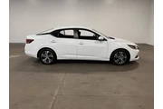 $15984 : Nissan Sentra 2023 SV 4dr Se thumbnail