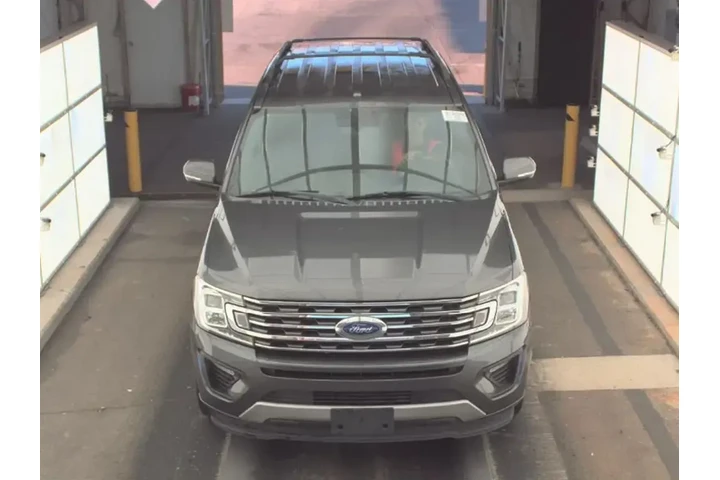 $21890 : Ford Expedition 2018 4x2 XLT image 2