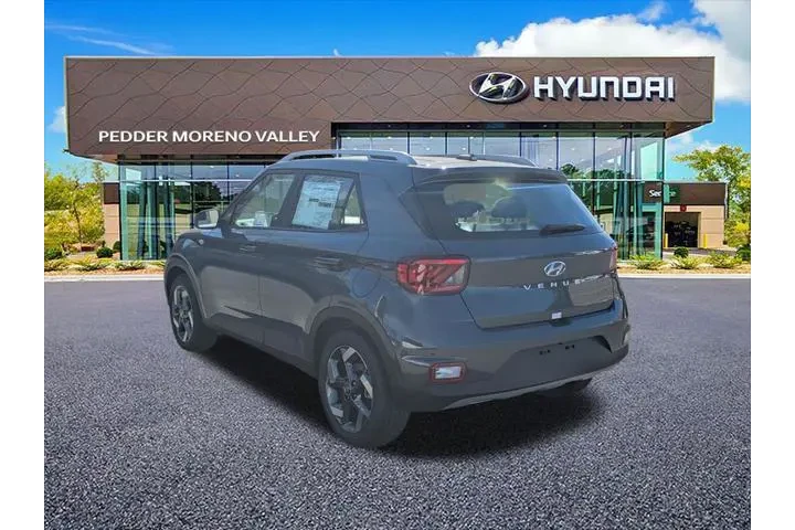 $22495 : Hyundai VENUE 2026 SEL 4dr C image 5
