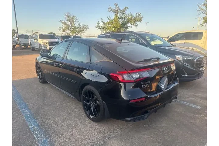 $24838 : Honda Civic 2023 Sport 4dr H image 4