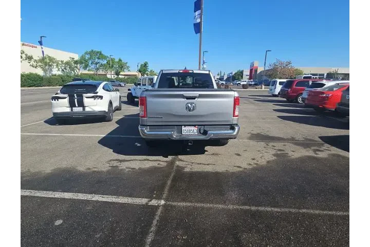 $28000 : Ram 1500 2022 4x2 Big Horn 4 image 7