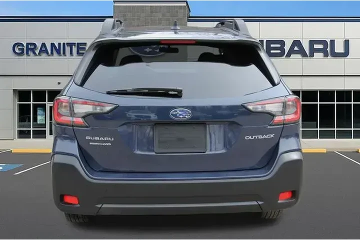 $32399 : Subaru Outback 2025 AWD Prem image 7