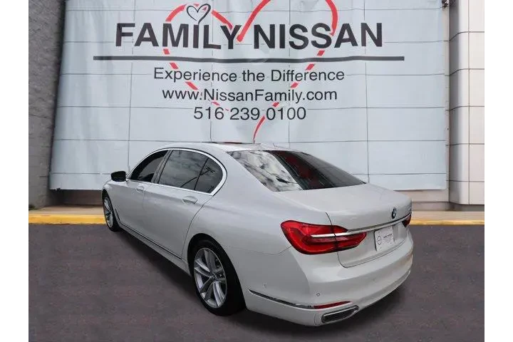 $21876 : BMW 7 Series 2017 750i 4dr S image 5