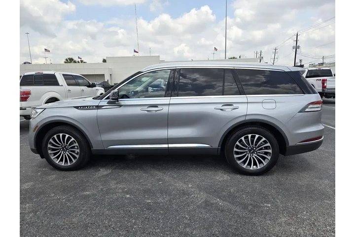 $39494 : Lincoln Aviator 2022 AWD Res image 5